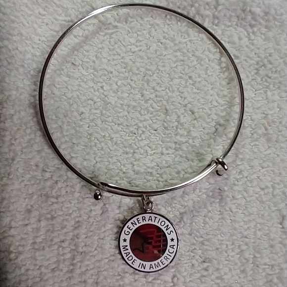 Generations made in America charm bracelet silvertone adjustable - Picture 1 of 4